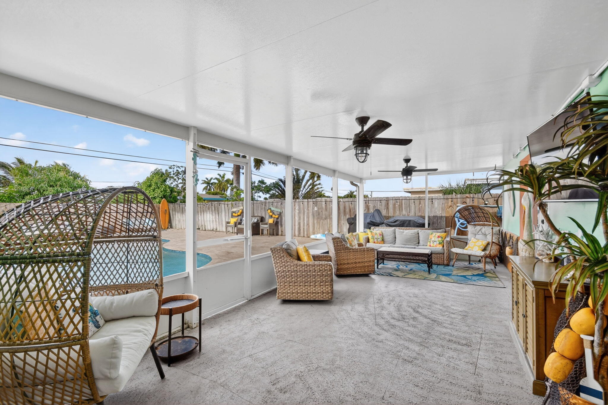 BAHAMA HEIGHTS 5 - Residential