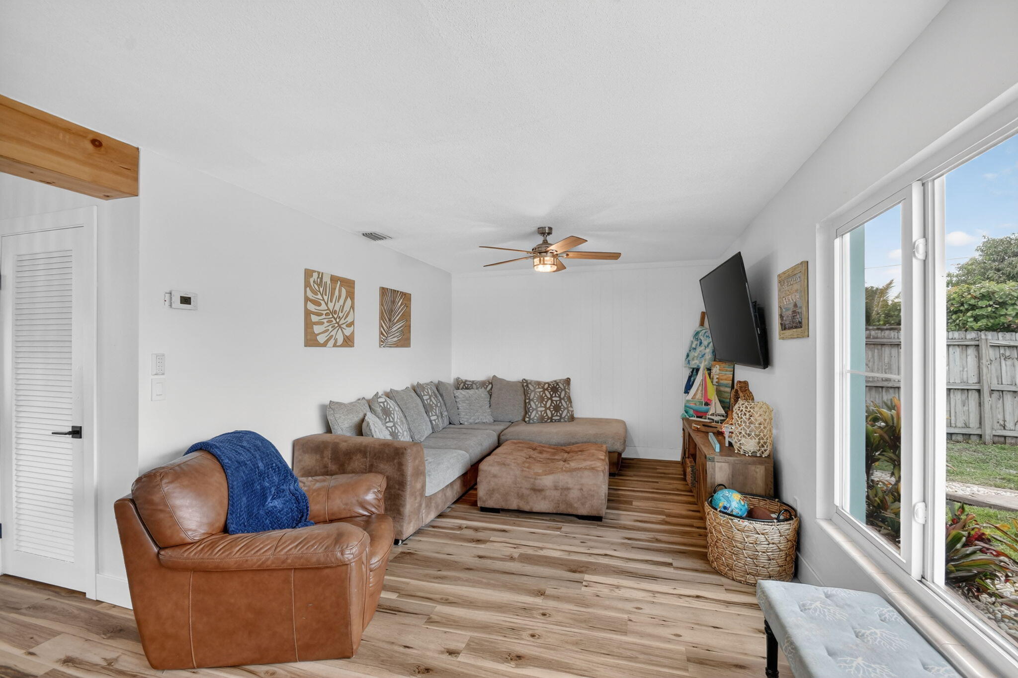 BAHAMA HEIGHTS 5 - Residential