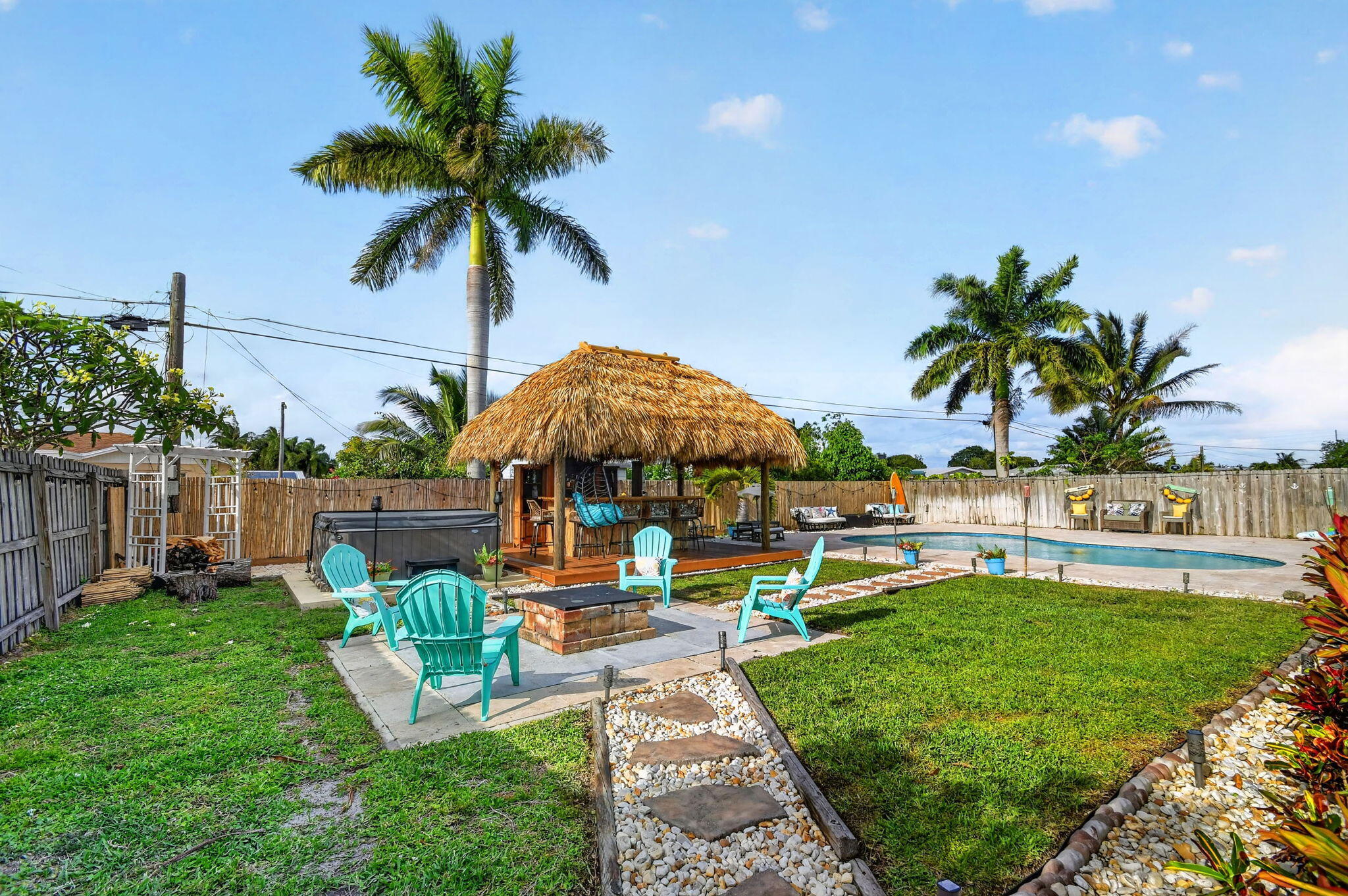 BAHAMA HEIGHTS 5 - Residential