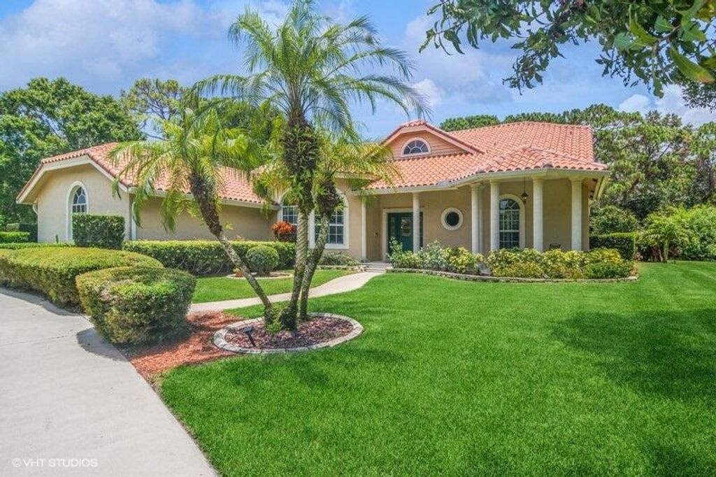 Photo of 7912 Plantation Lakes Drive, Port Saint Lucie, FL 34986 (MLS # R10954556)