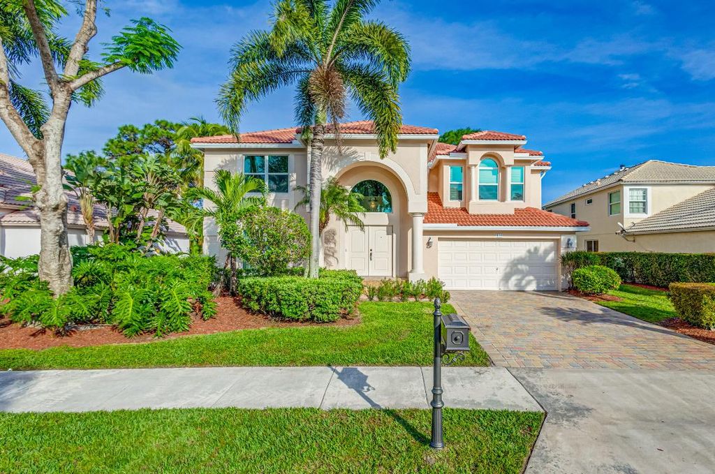 Photo of 198 Bent Tree Drive, Palm Beach Gardens, FL 33418 (MLS # R10950764)