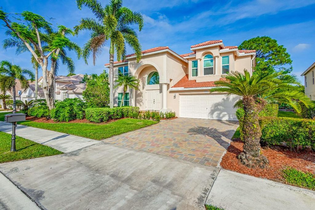 Photo of 198 Bent Tree Drive, Palm Beach Gardens, FL 33418 (MLS # R10950764)