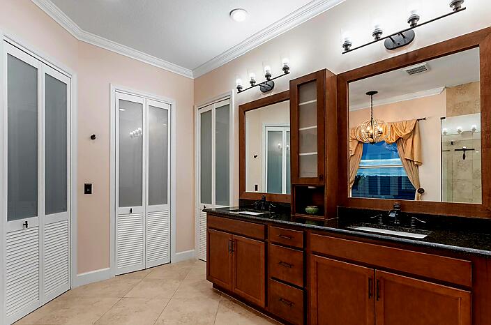 HAMMOCKS OF WESTLAKE - Residential