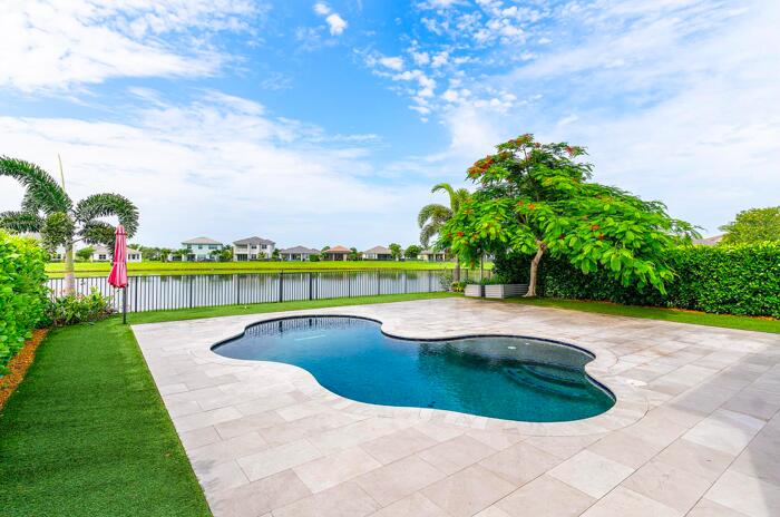 HAMMOCKS OF WESTLAKE - Residential