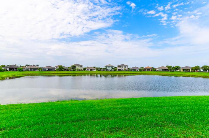 HAMMOCKS OF WESTLAKE - Residential