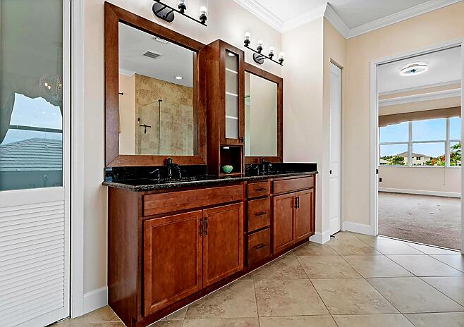 HAMMOCKS OF WESTLAKE - Residential