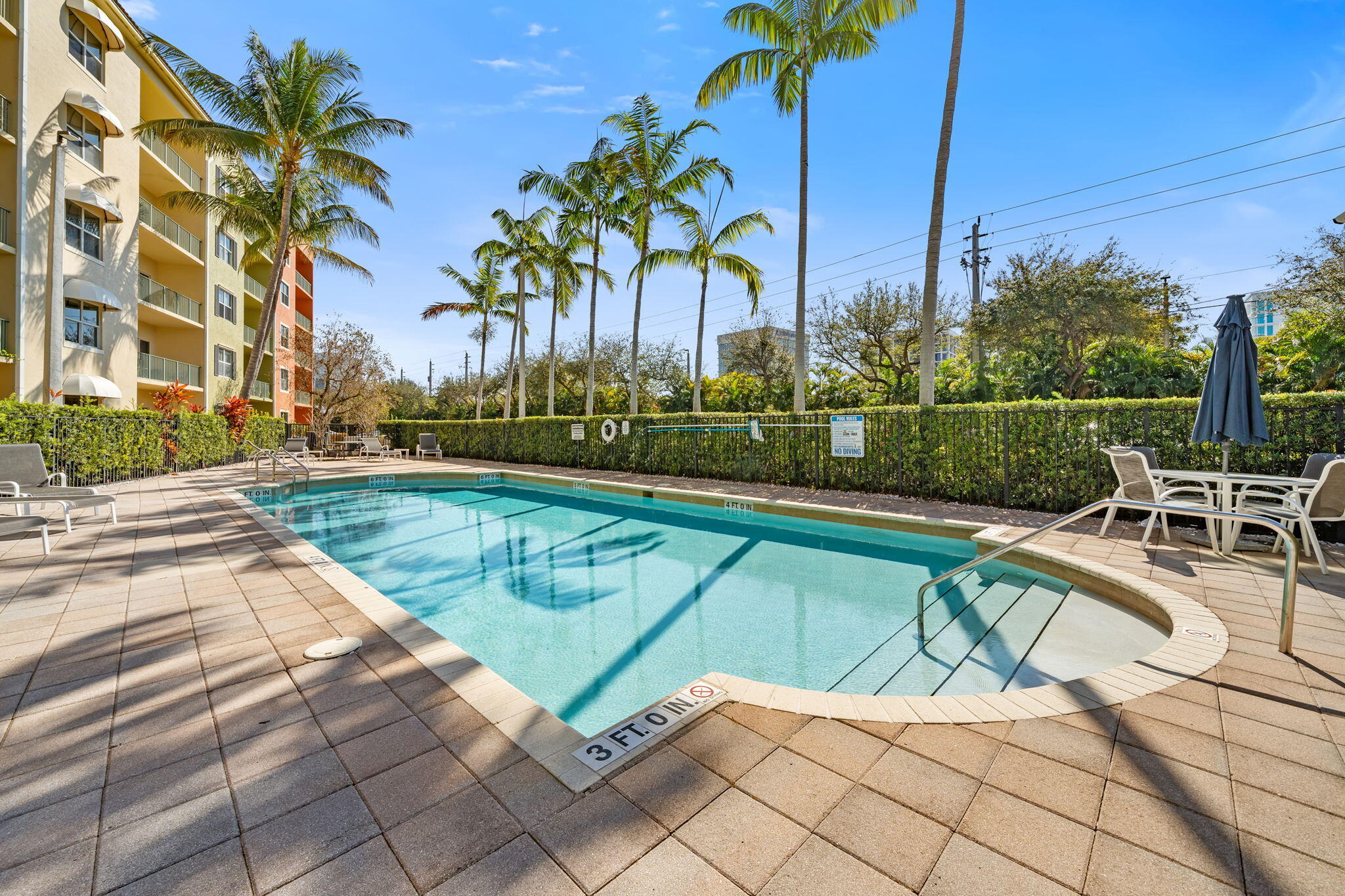 PARK PLACE CONDO - Residential