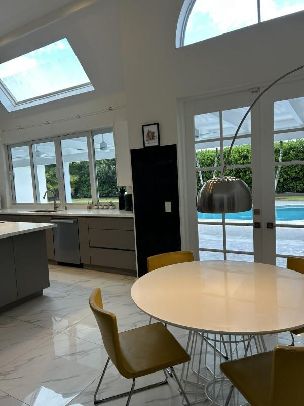 Clinton Grove Estates - Residential Lease