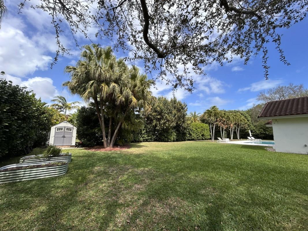 Clinton Grove Estates - Residential Lease