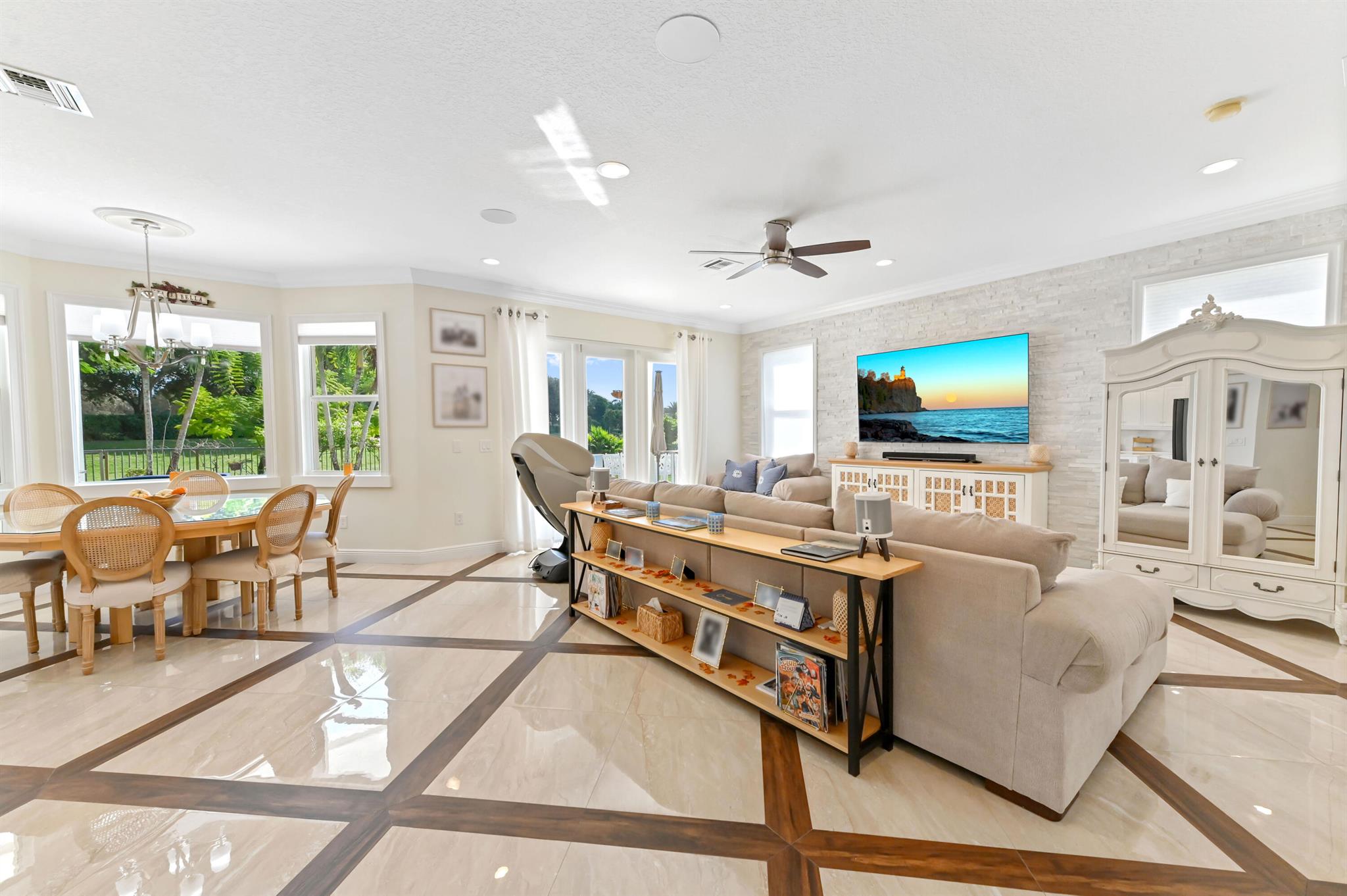 OLYMPIA - Residential