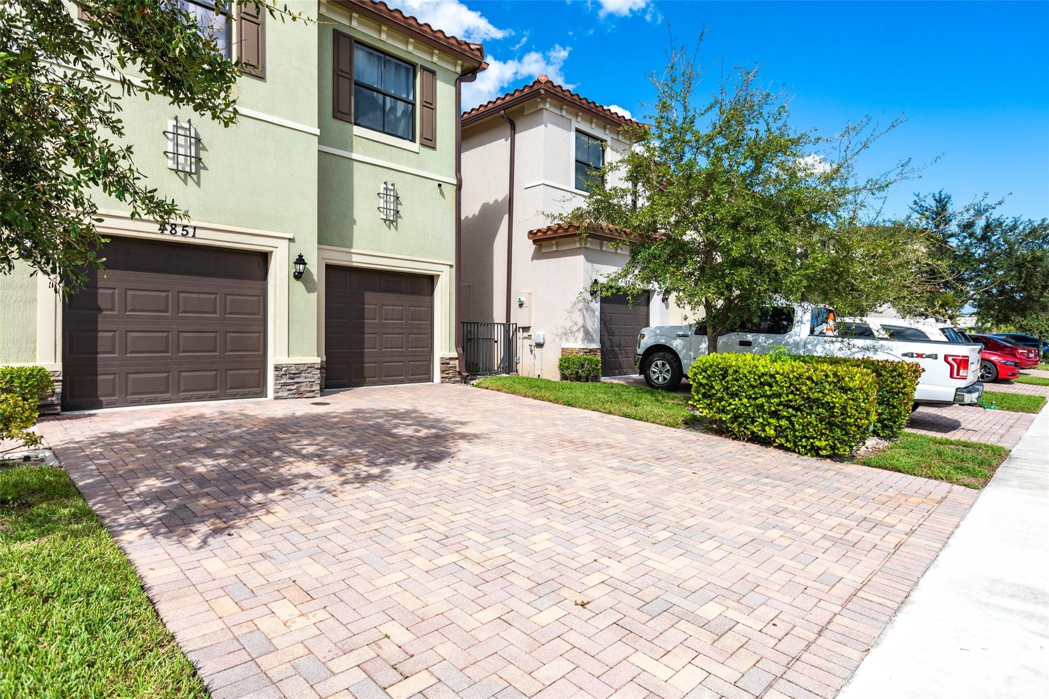 Sabal Palm By Prestige 17 - Residential Lease
