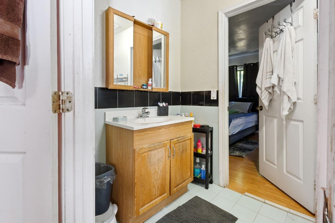 Garden City - Residential Income