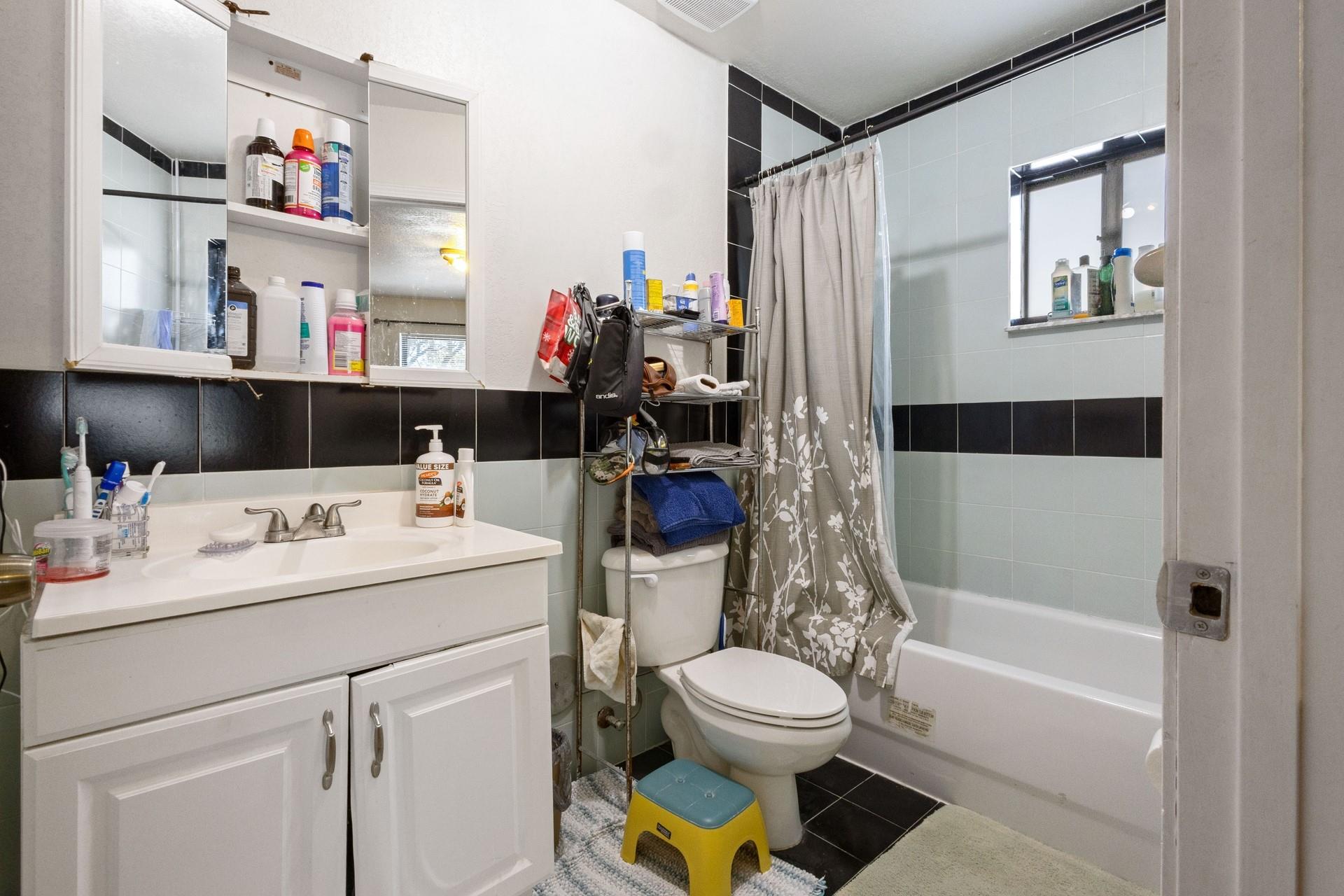 Garden City - Residential Income