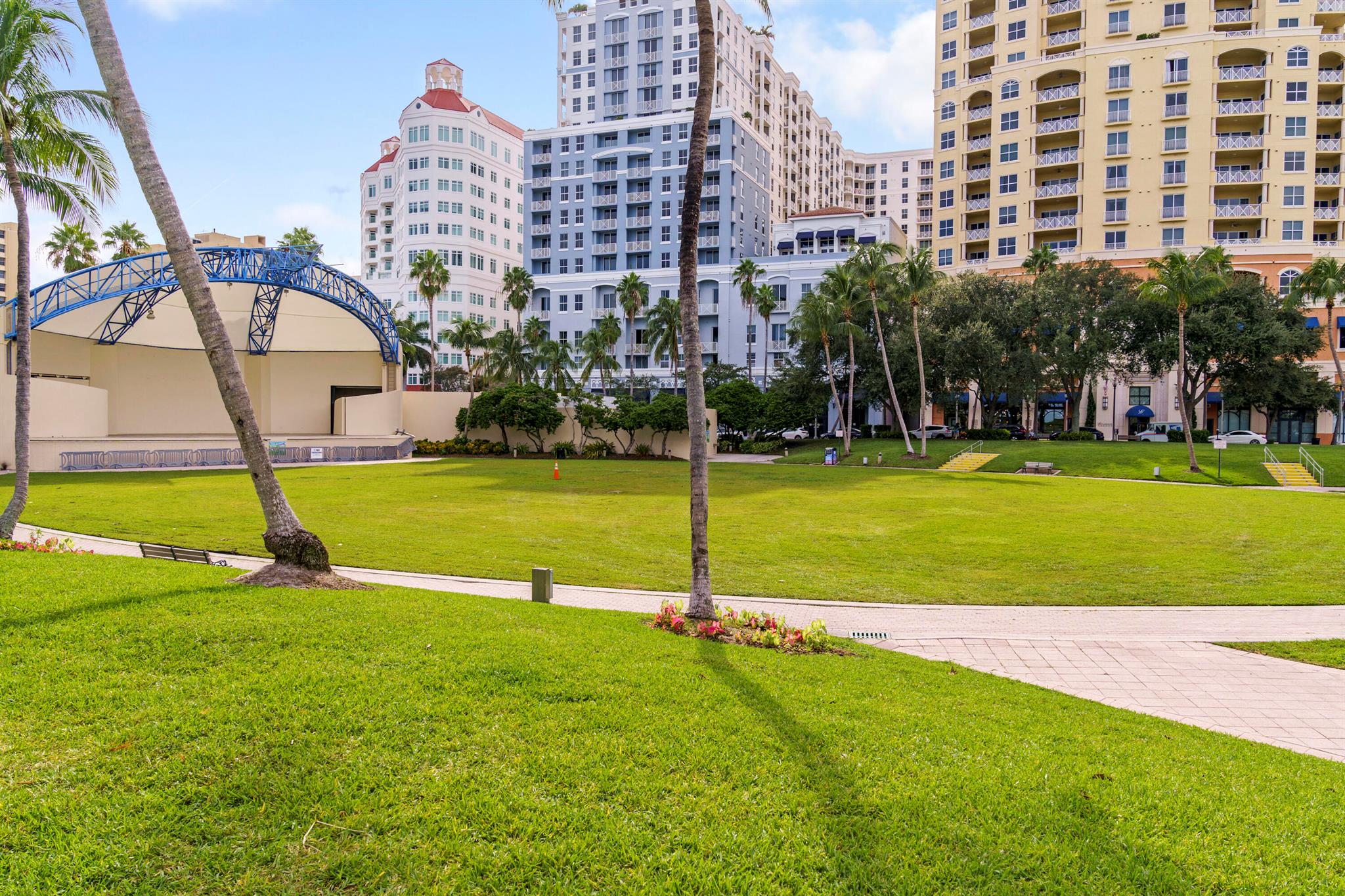 ANDROS ISLE PAR F - Residential