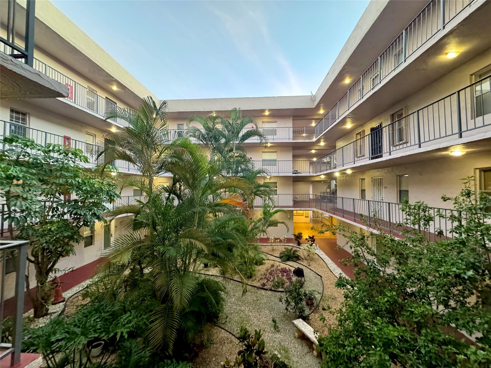 SOMERSET CONDO - Residential Lease