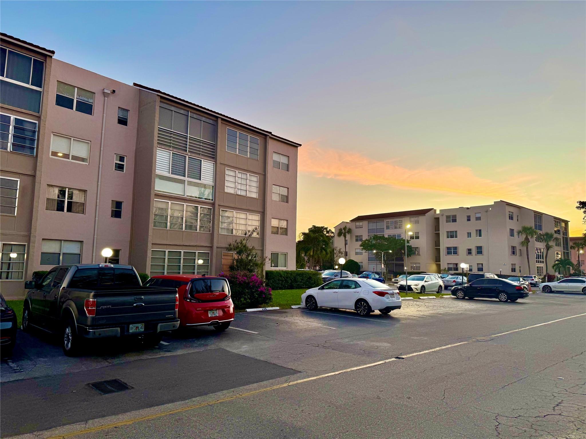 SOMERSET CONDO - Residential Lease