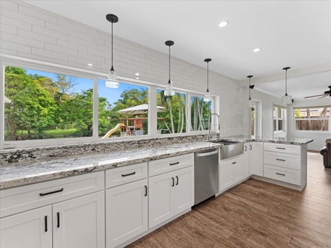 Tiny photo for 6250 SW 6th Street, Plantation, FL 33317 (MLS # B26037282)