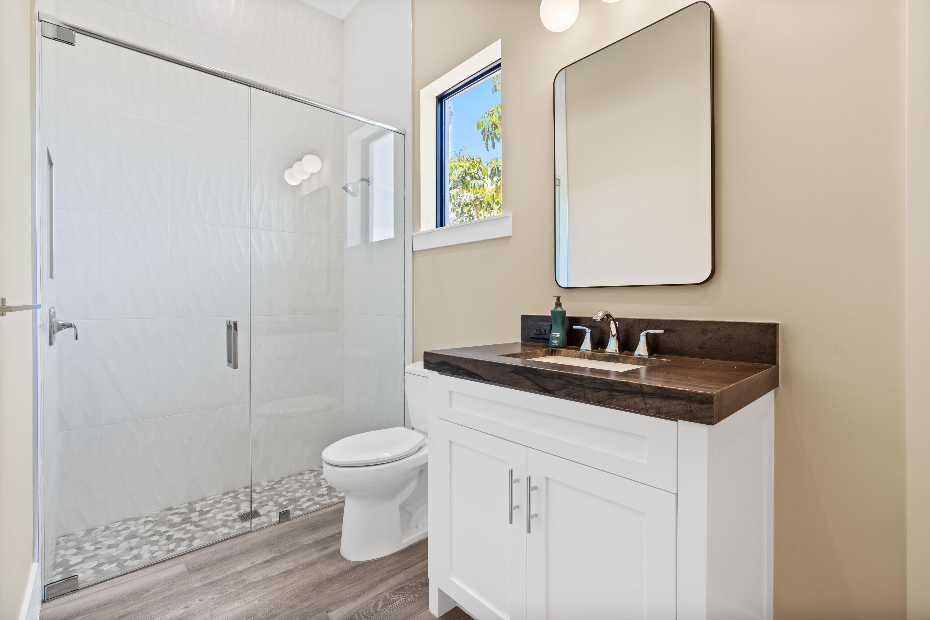 YACHT CLUB - Residential