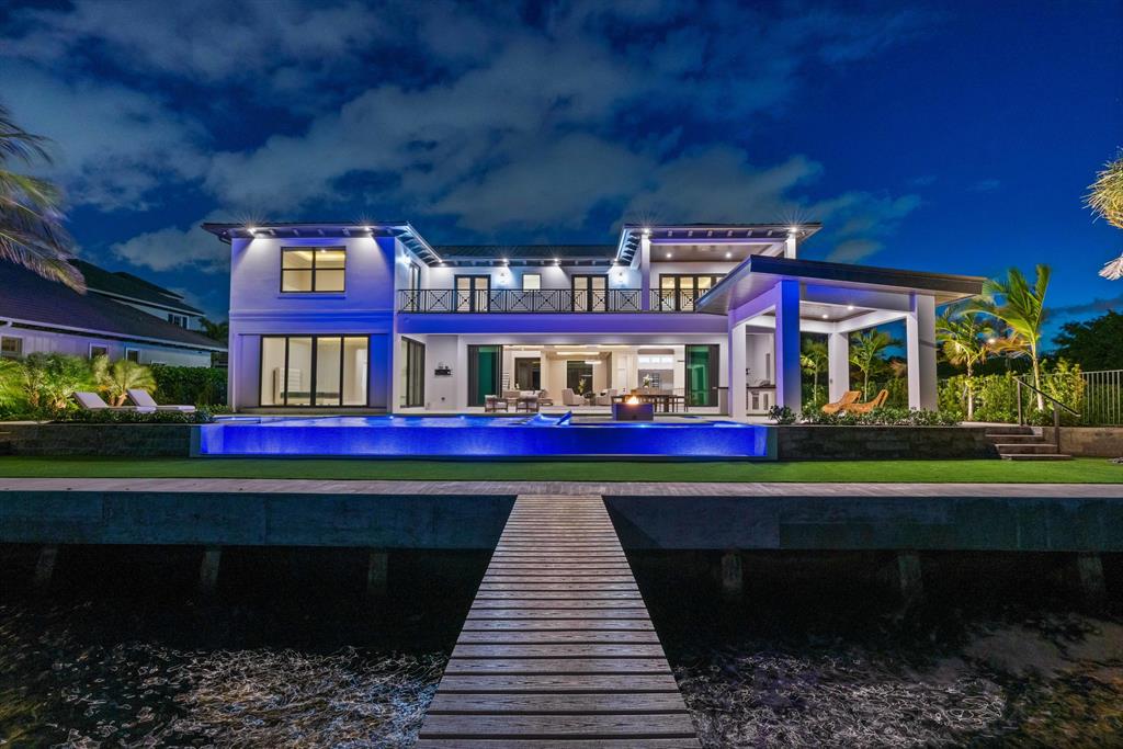 YACHT CLUB - Residential