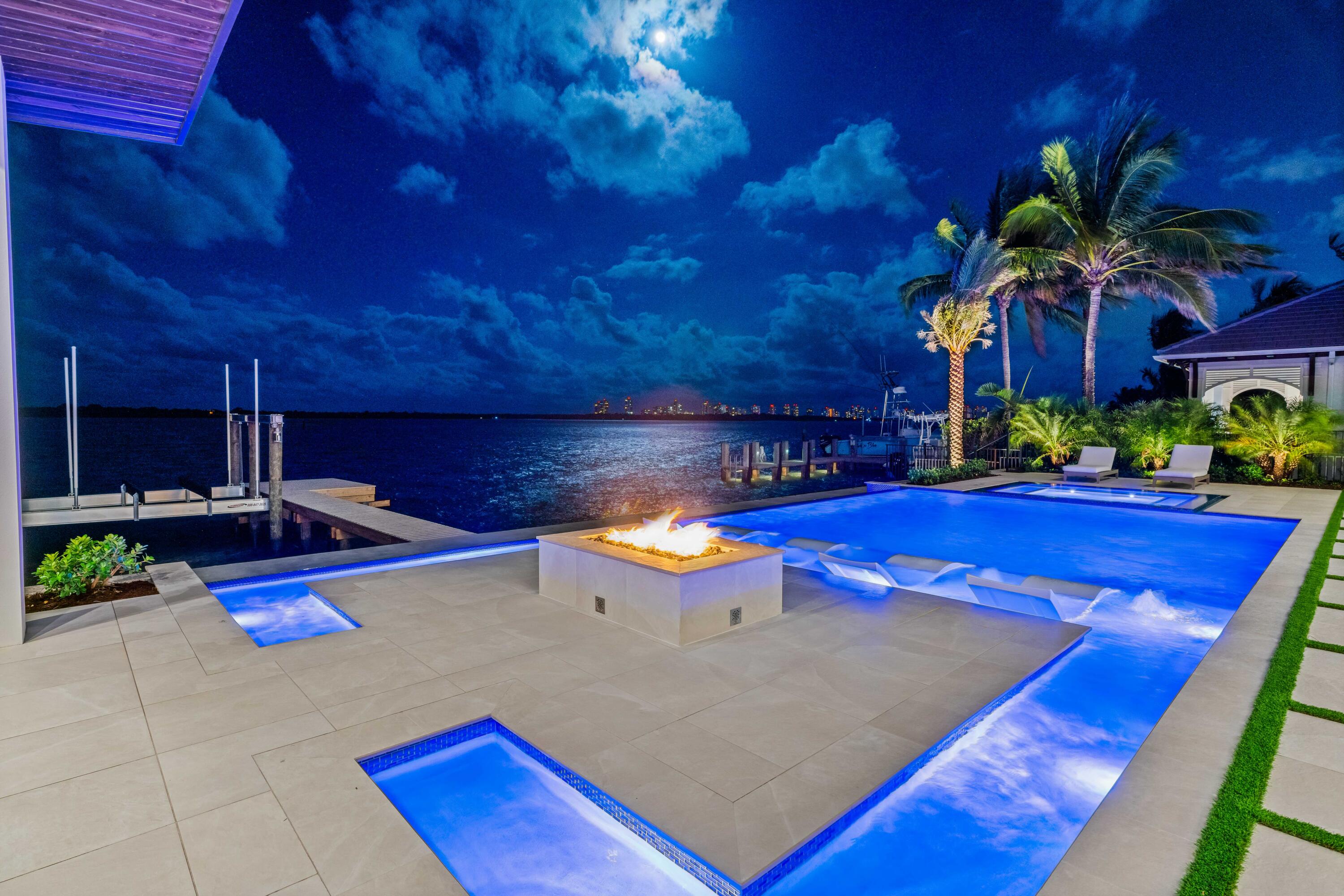 YACHT CLUB - Residential