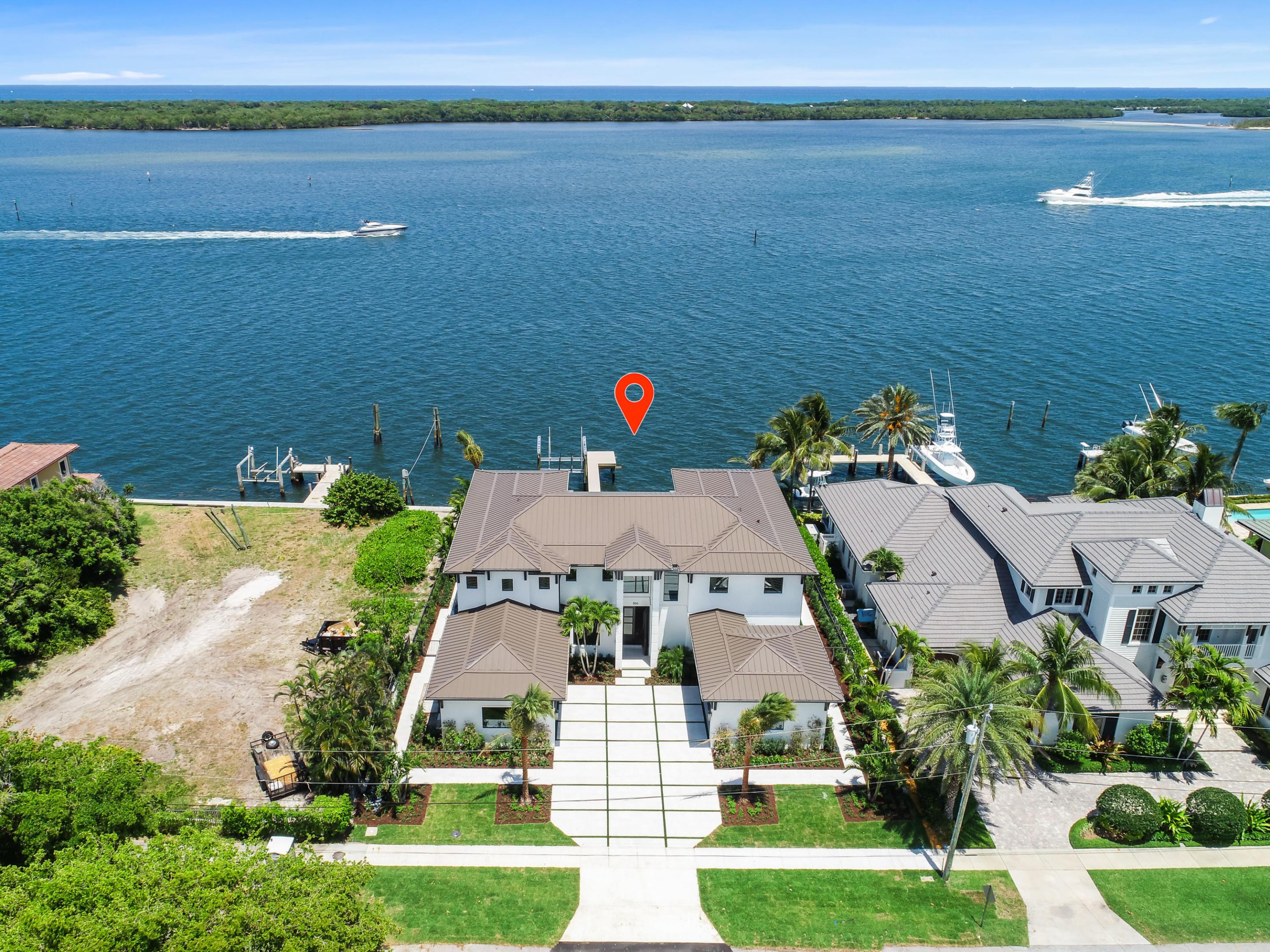 YACHT CLUB - Residential