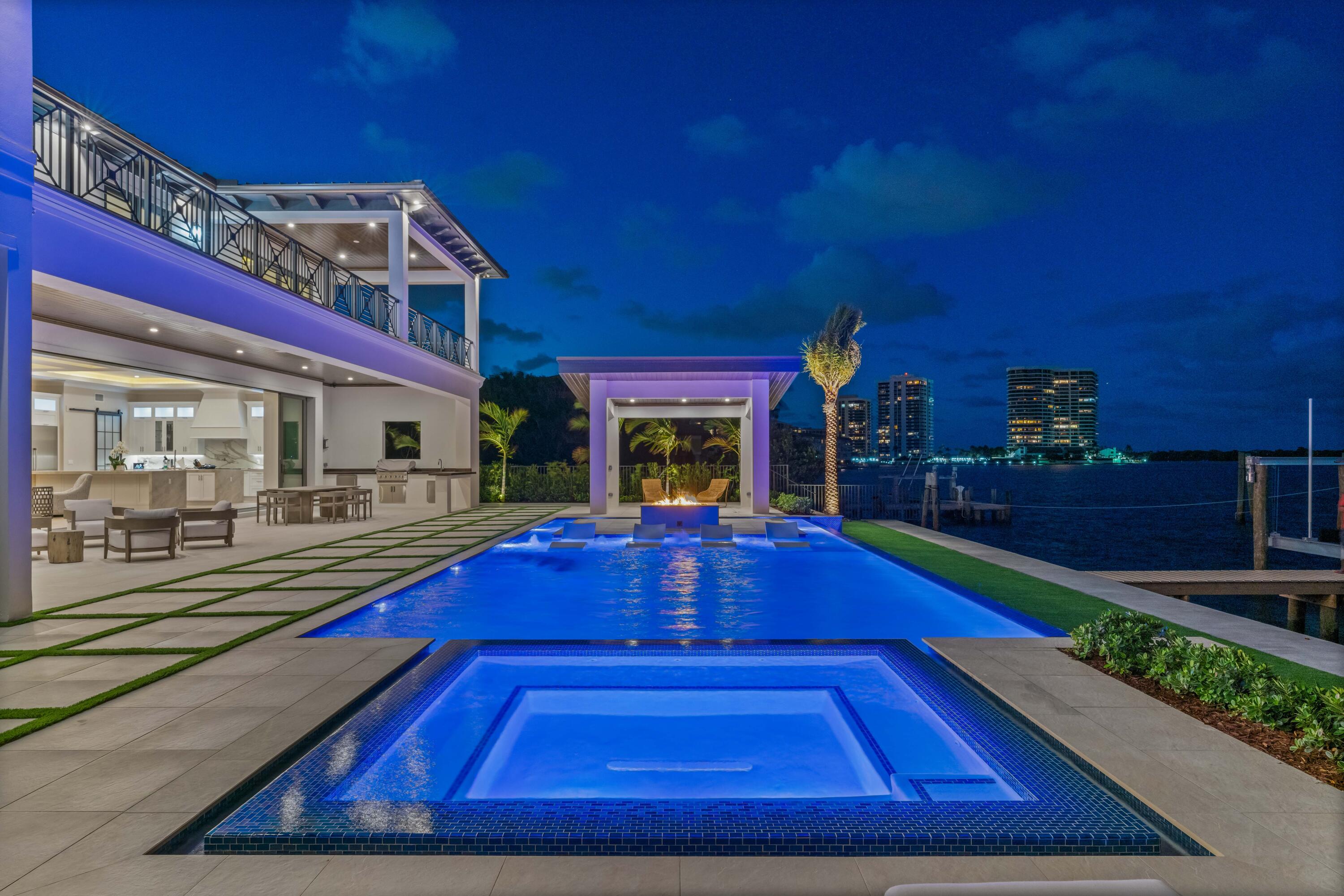 YACHT CLUB - Residential