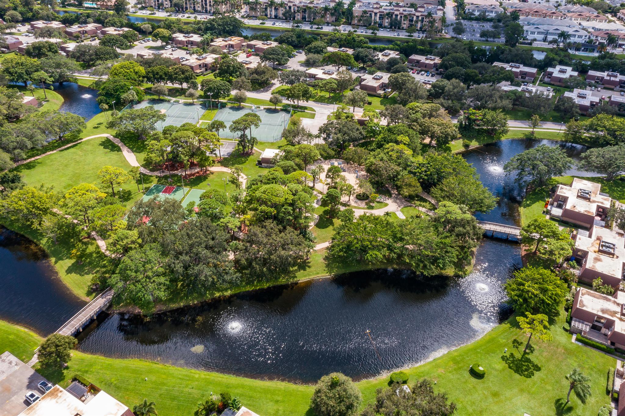 GARDEN LAKES AND GARDEN S - Residential Lease