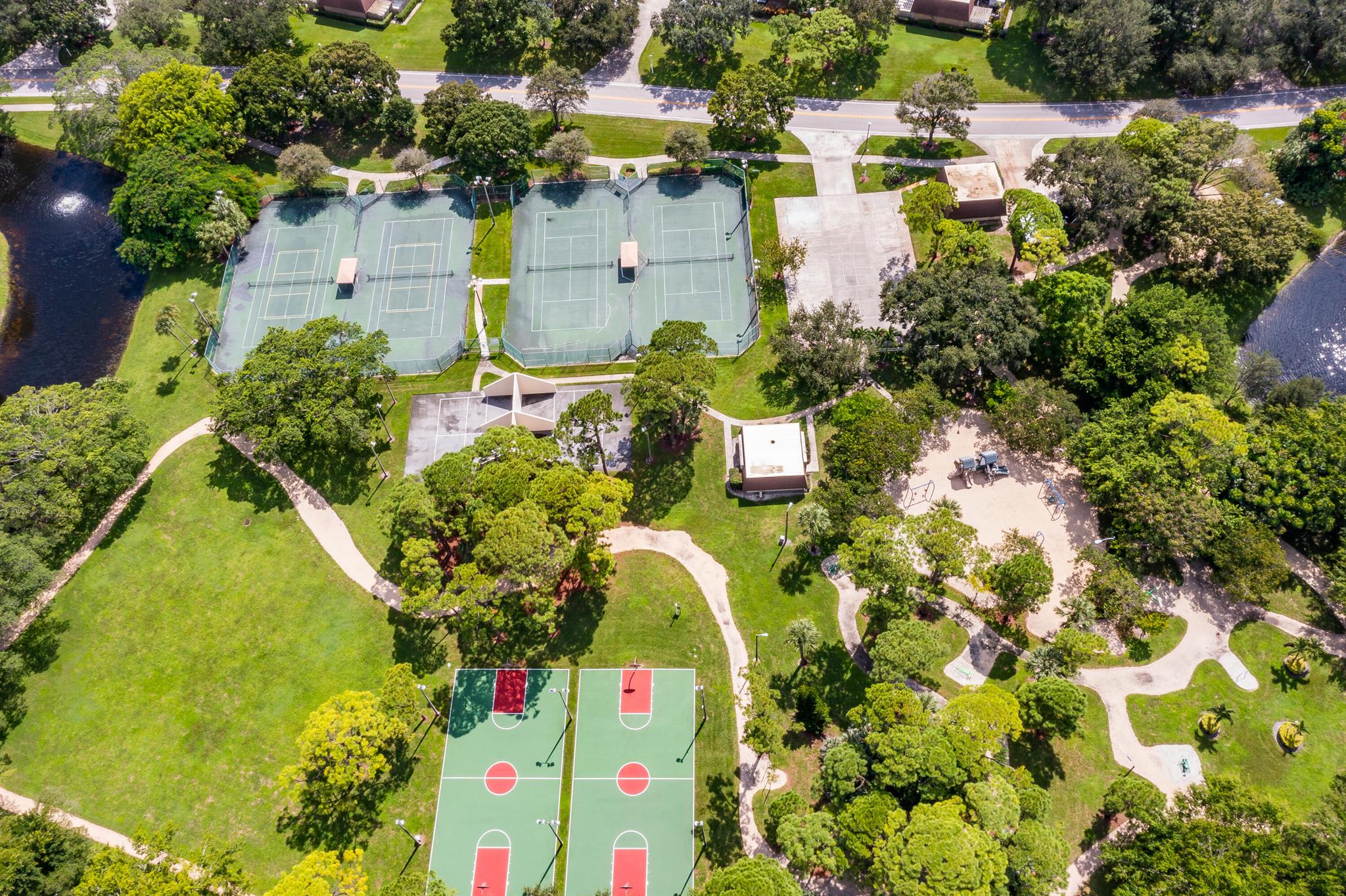 GARDEN LAKES AND GARDEN S - Residential Lease