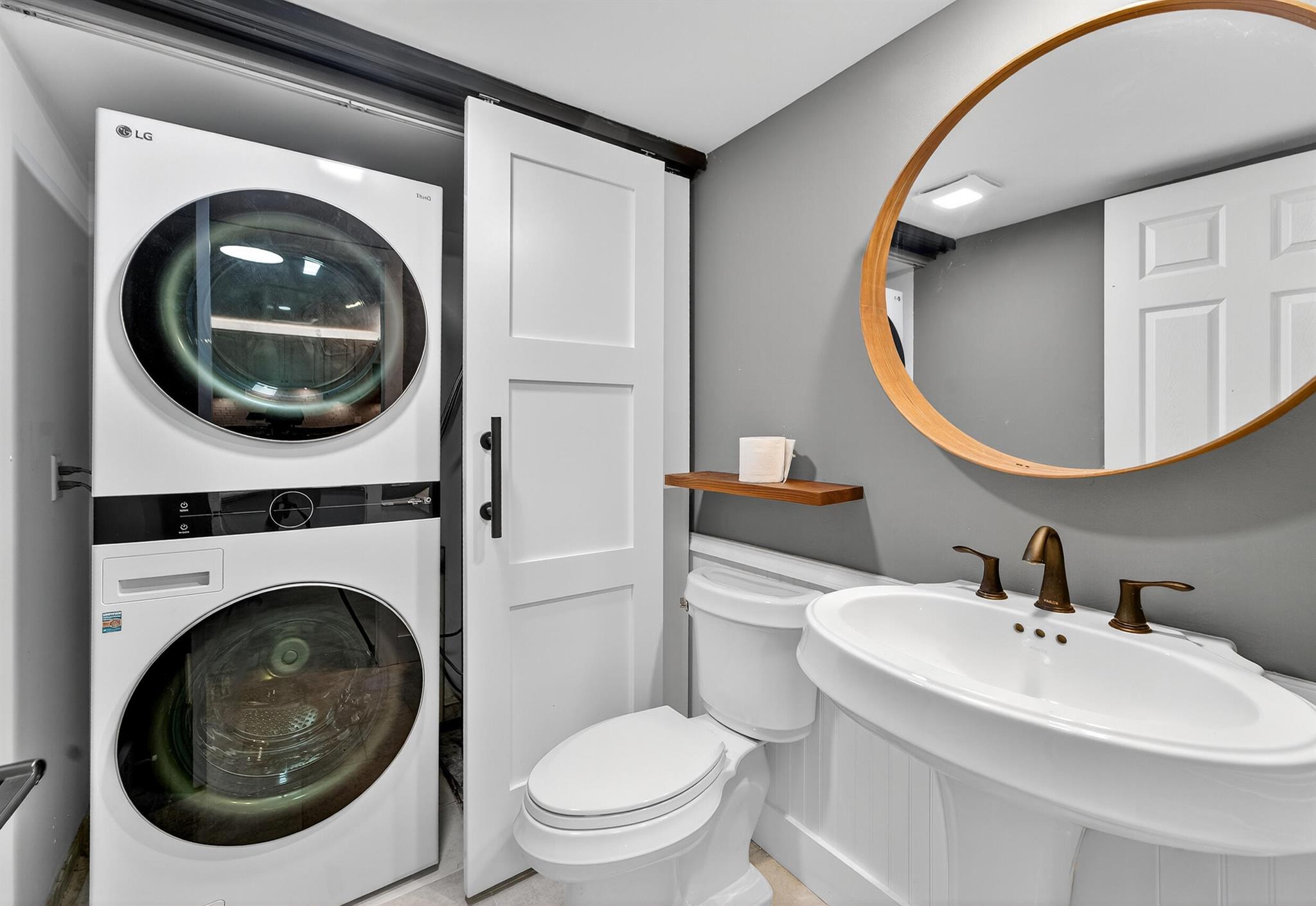 GARDEN LAKES AND GARDEN S - Residential Lease