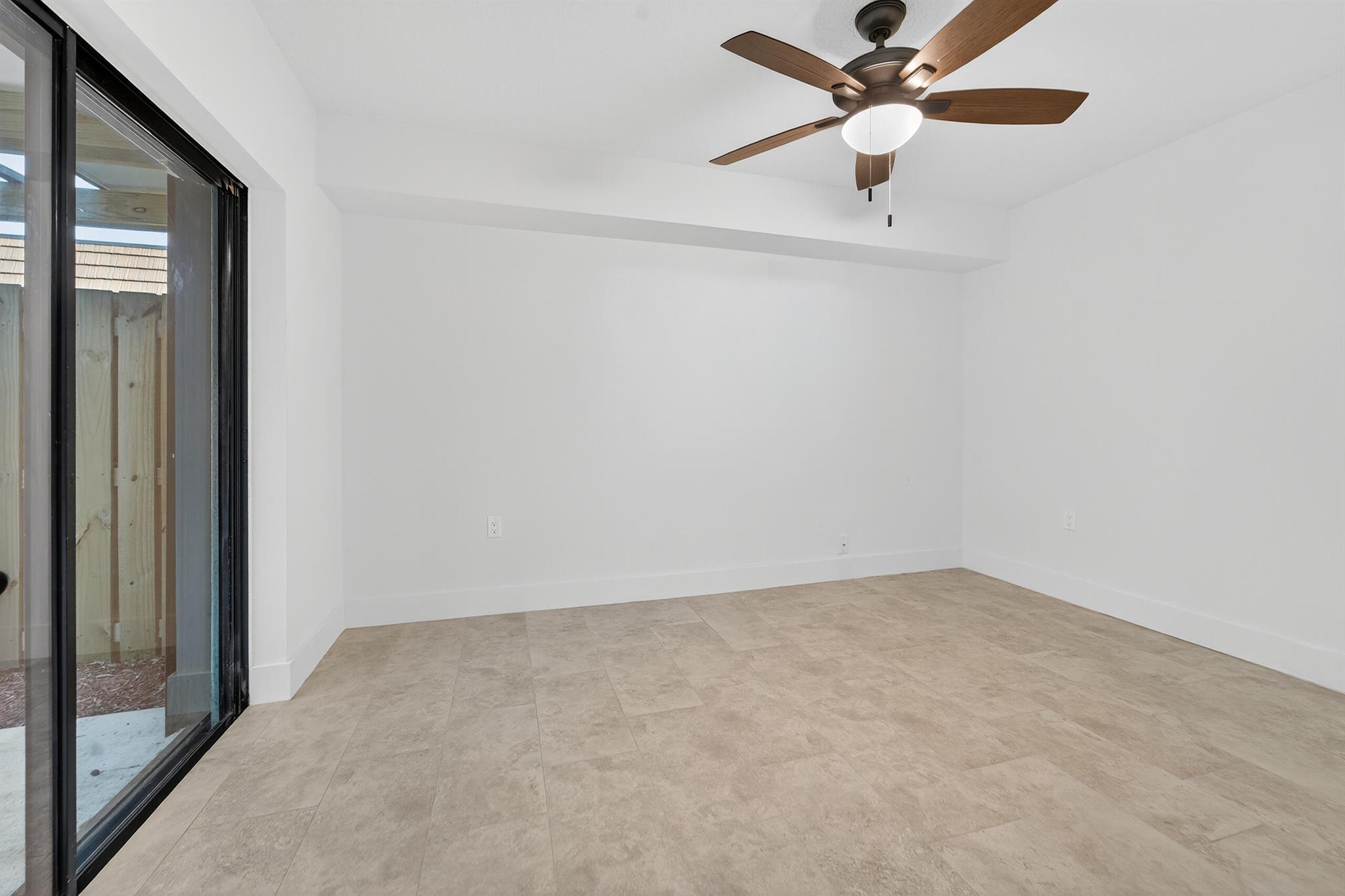 GARDEN LAKES AND GARDEN S - Residential Lease