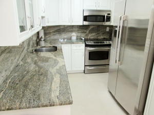 Ambassadors V North Cond - Residential