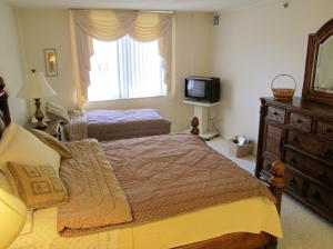 Ambassadors V North Cond - Residential