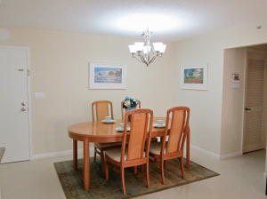 Ambassadors V North Cond - Residential