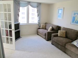 Ambassadors V North Cond - Residential