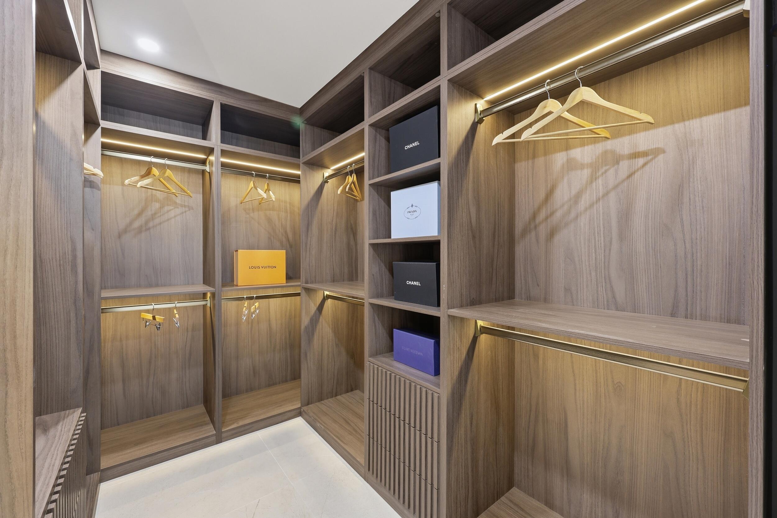 TEQUESTA - Residential