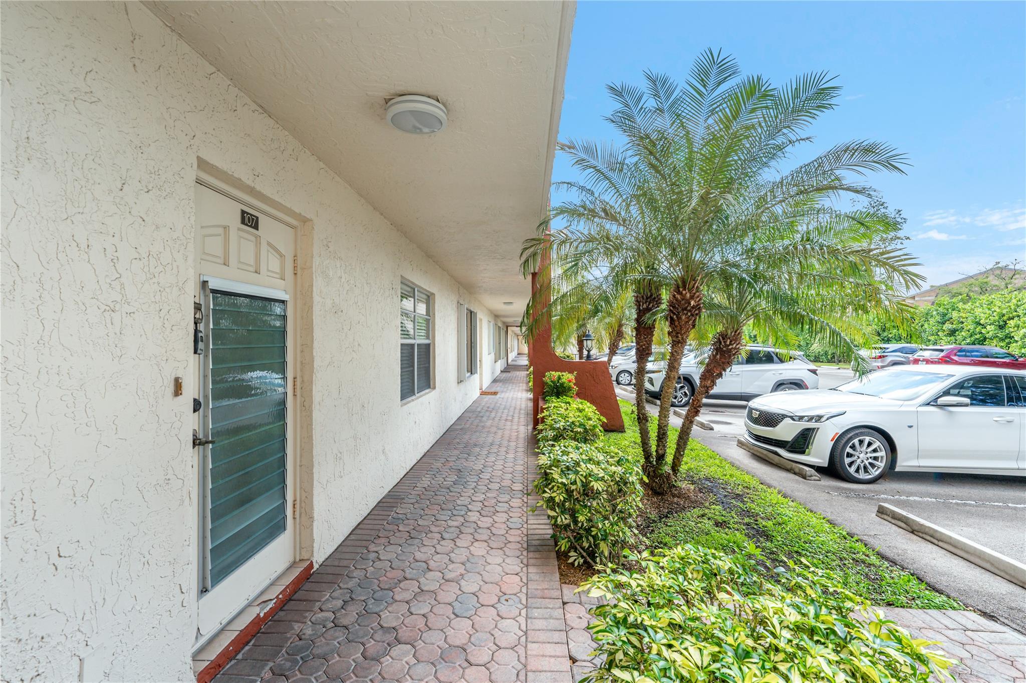 Hollybrook Golf & Tennis - Residential