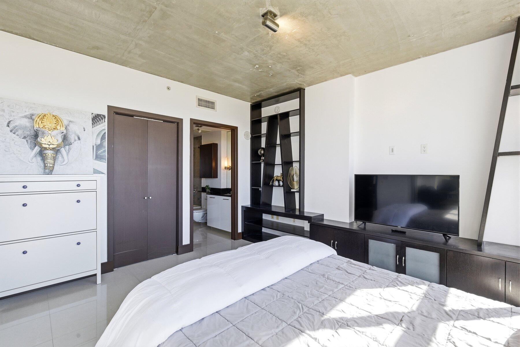 TWO MIDTOWN MIAMI CONDO - Residential Lease