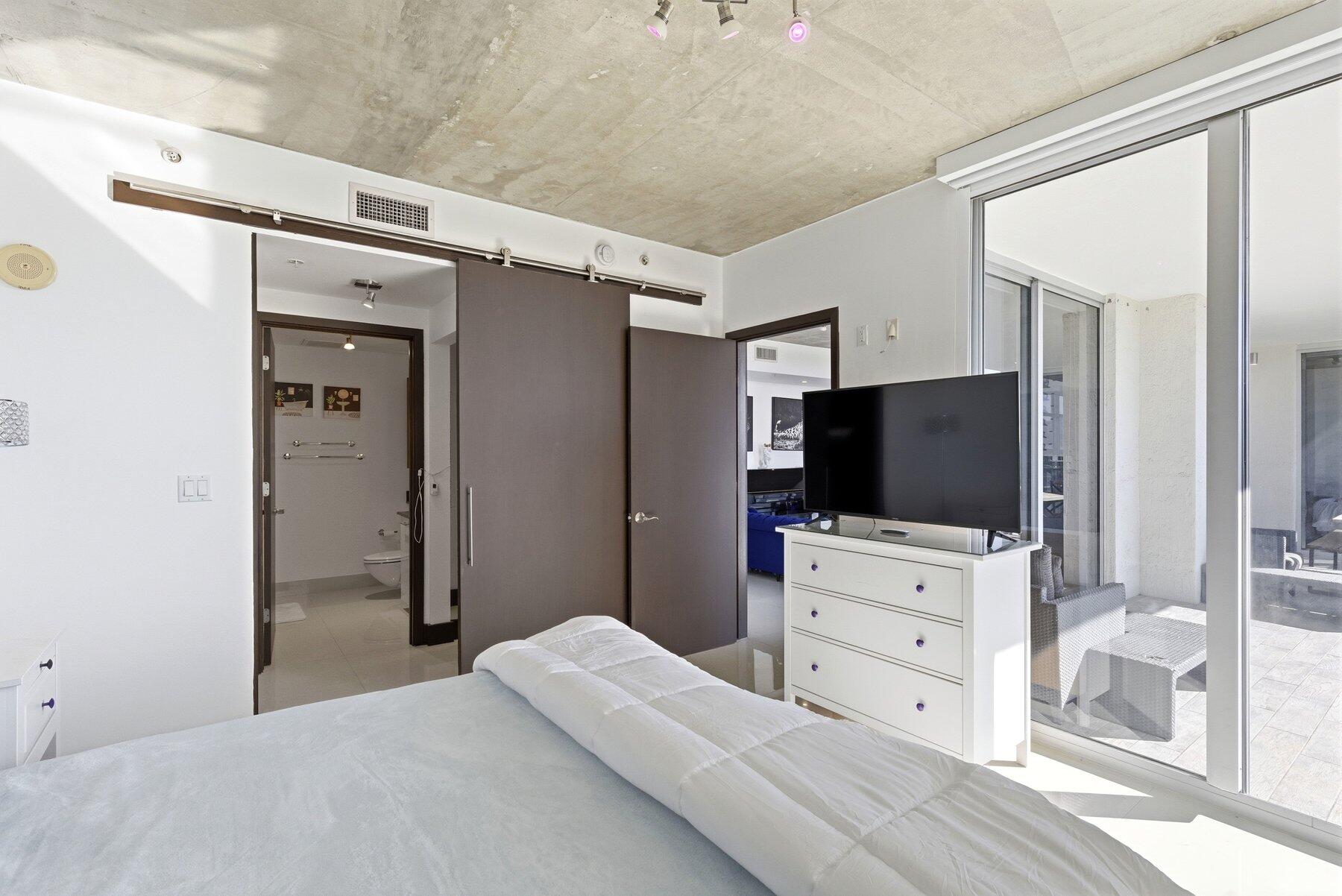 TWO MIDTOWN MIAMI CONDO - Residential Lease