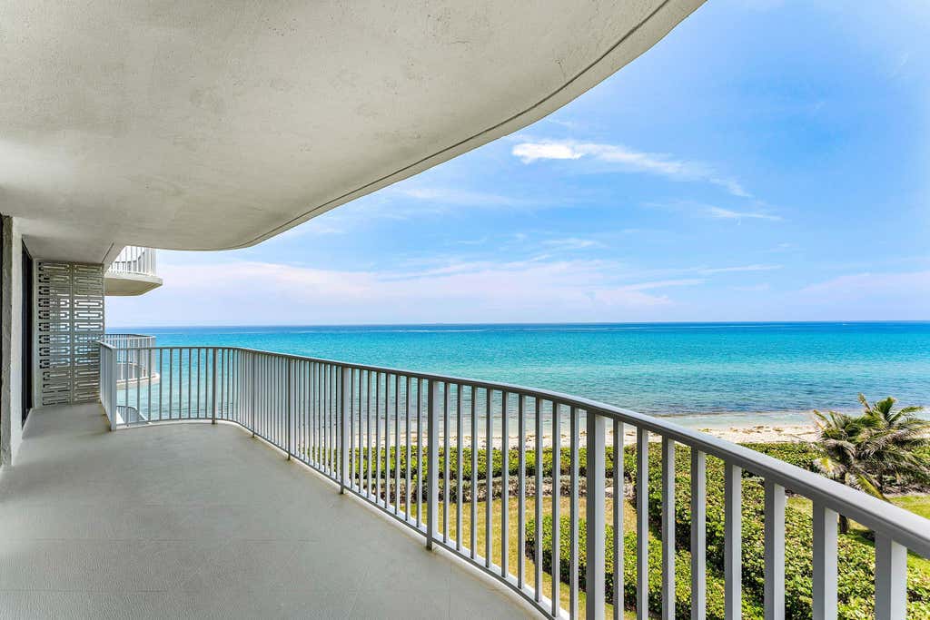 Photo of 3360 S Ocean Boulevard #5fii, Palm Beach, FL 33480 (MLS # B26047877)