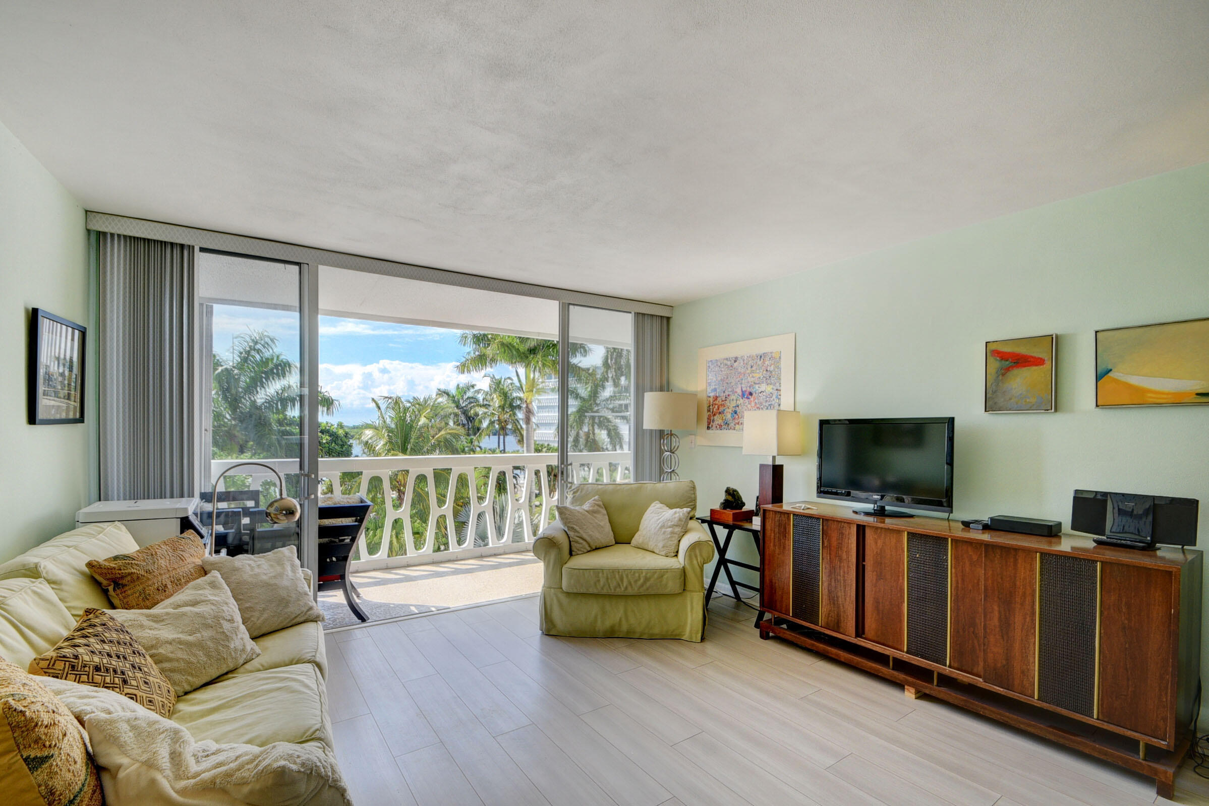 2505 S Ocean Boulevard 403