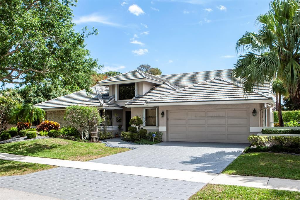 Photo of 4480 NW 28th Avenue, Boca Raton, FL 33434 (MLS # R10705839)