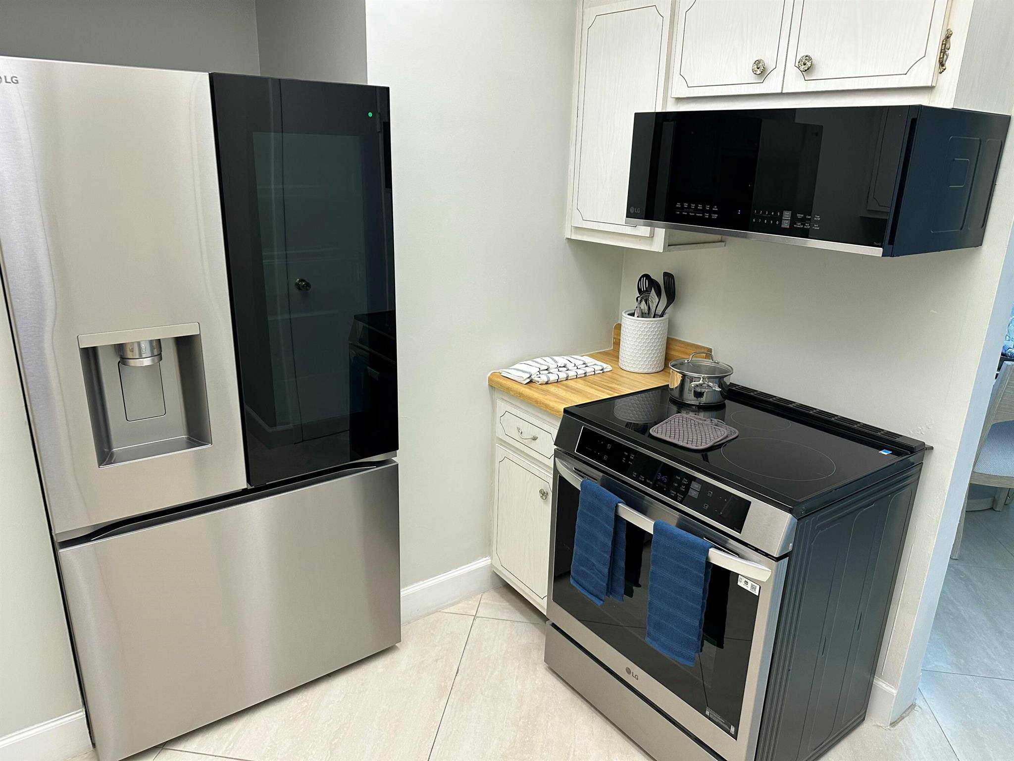 OCEAN TOWERS NORTH CONDO - Residential Lease
