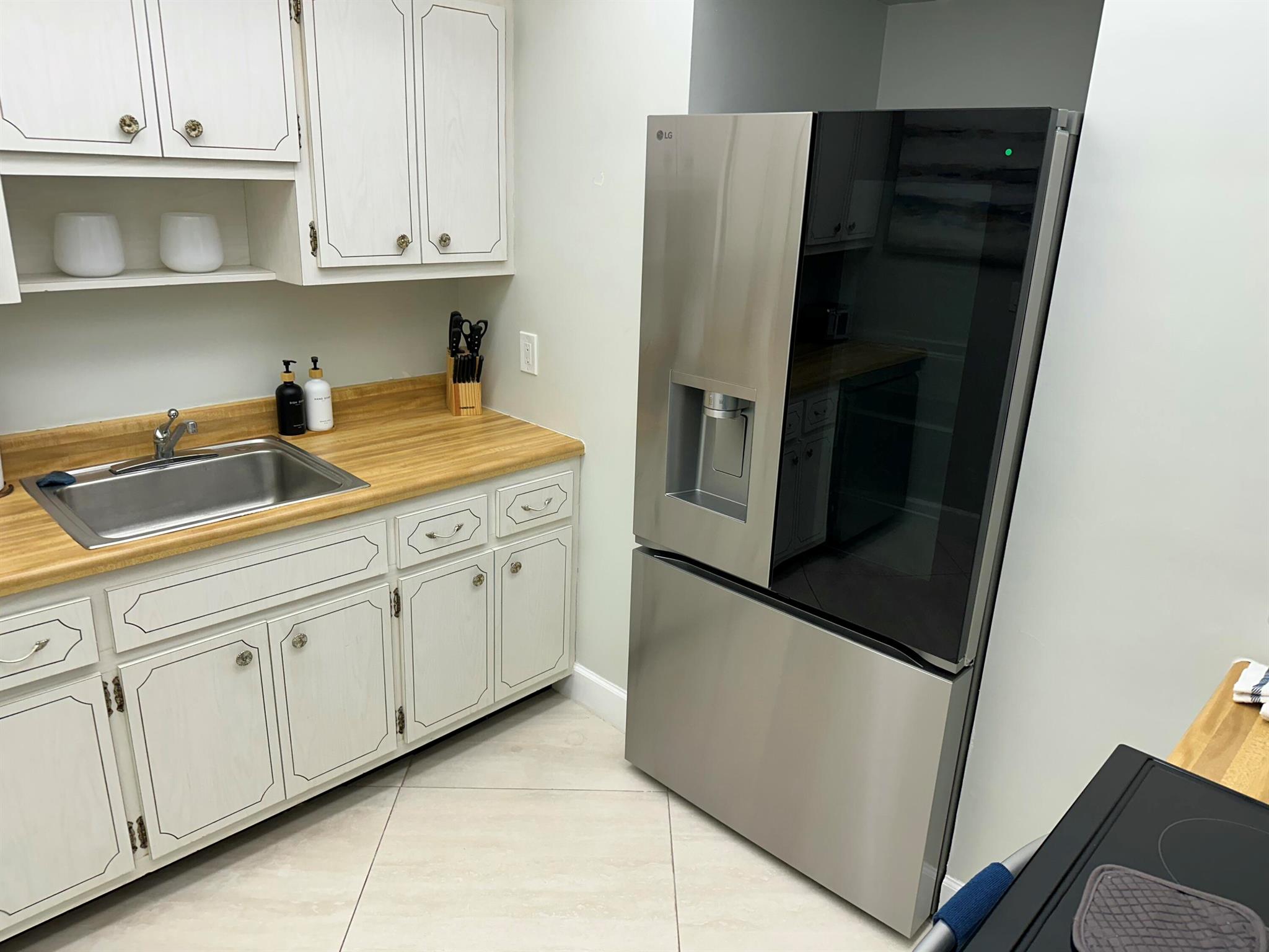 OCEAN TOWERS NORTH CONDO - Residential Lease