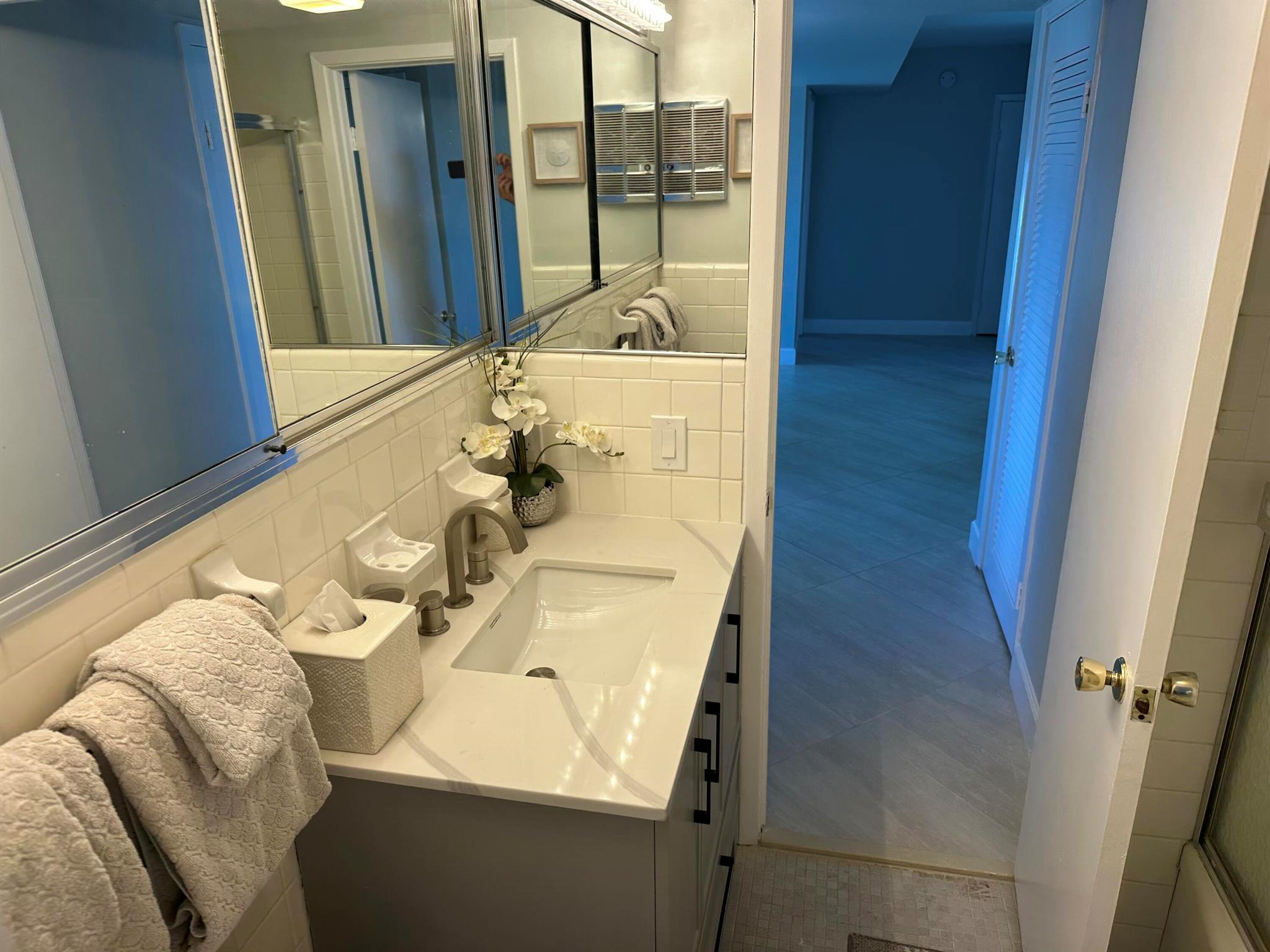 OCEAN TOWERS NORTH CONDO - Residential Lease