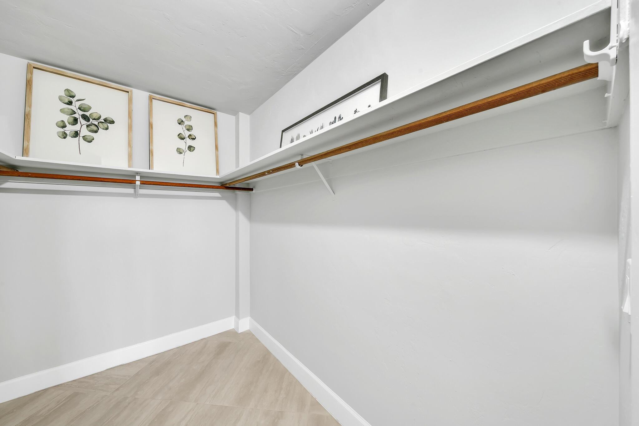 OCEAN TOWERS NORTH CONDO - Residential Lease