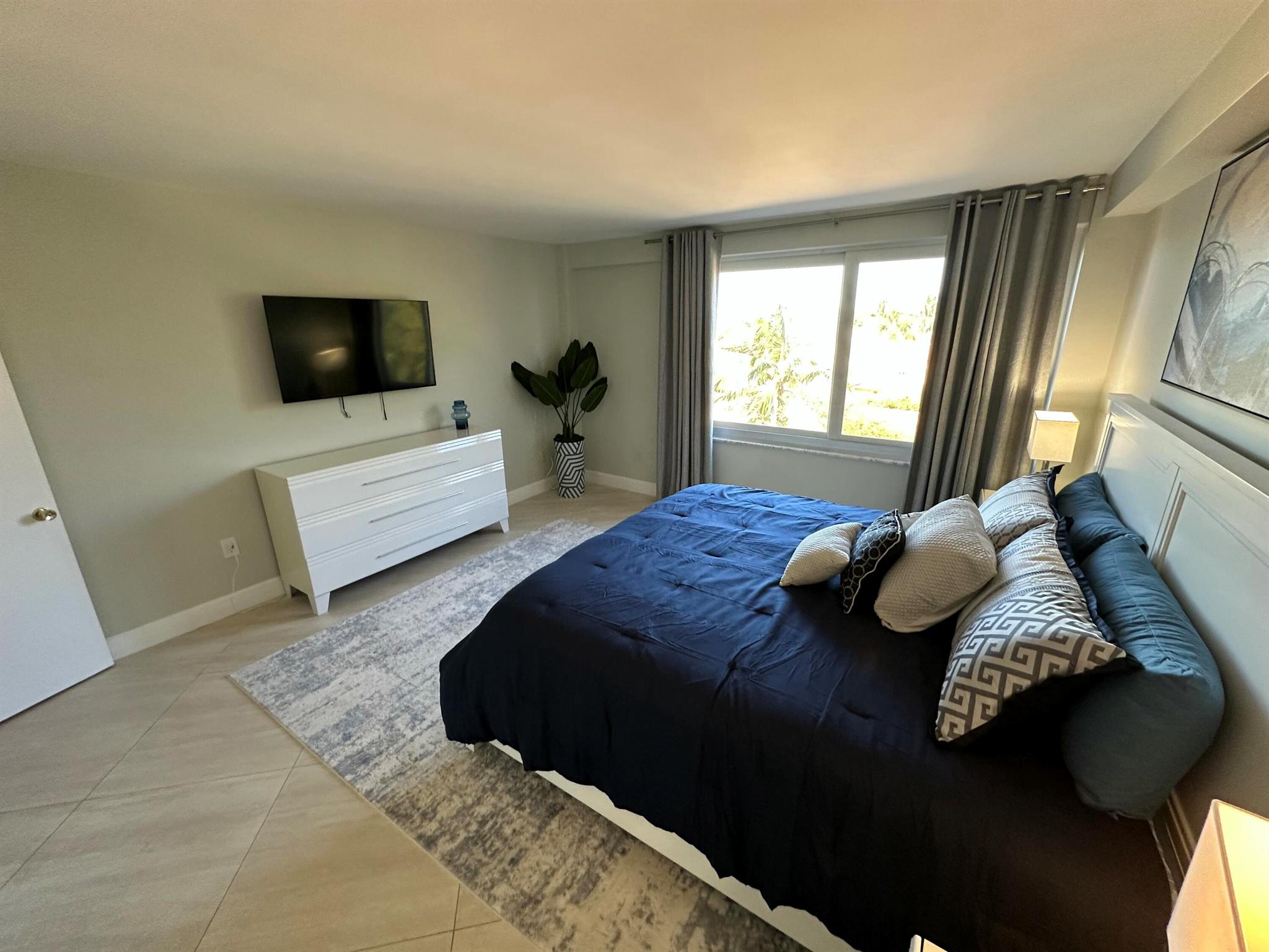OCEAN TOWERS NORTH CONDO - Residential Lease