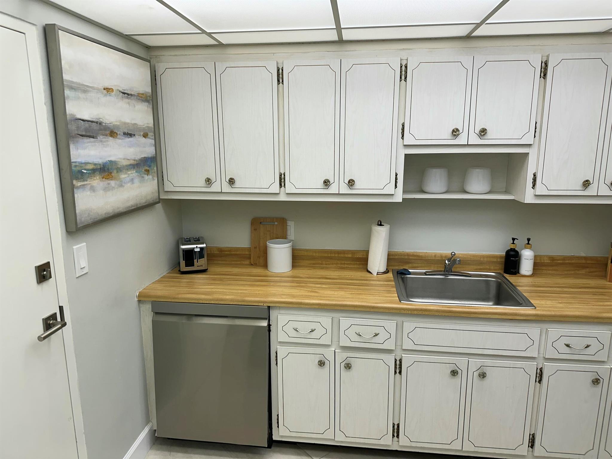 OCEAN TOWERS NORTH CONDO - Residential Lease