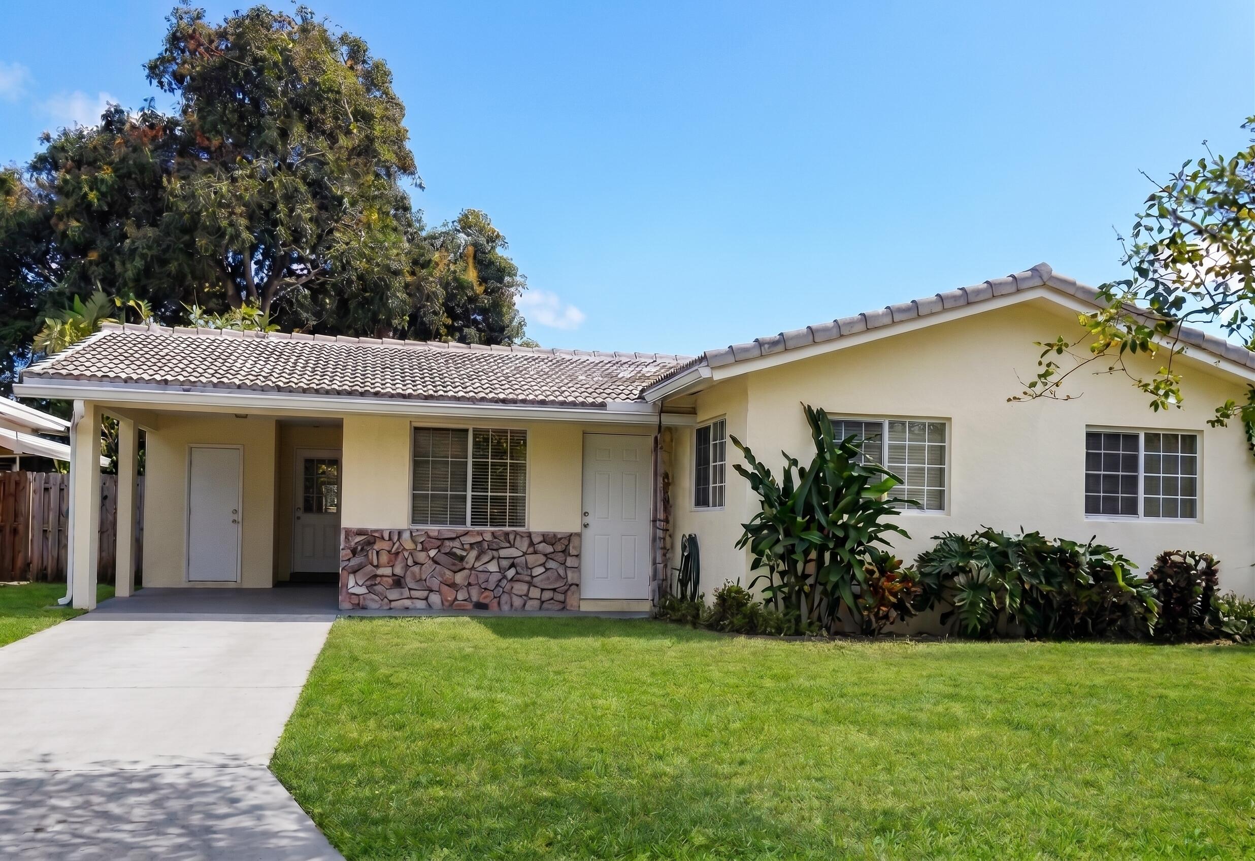 View photos, virtual tours, details... 531 SW 11TH Avenue