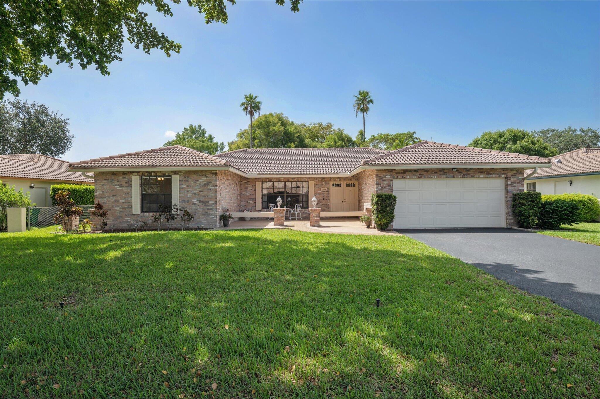 10884 NW 17TH Manor, Coral Springs FL 33071