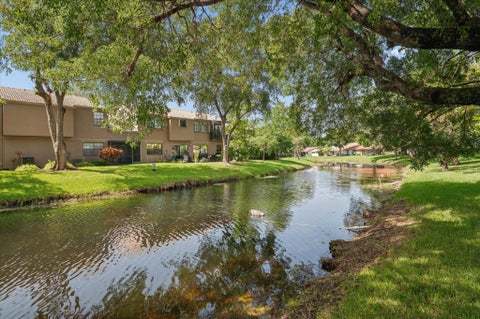 Tiny photo for 10884 NW 17TH Manor, Coral Springs, FL 33071 (MLS # B26052587)